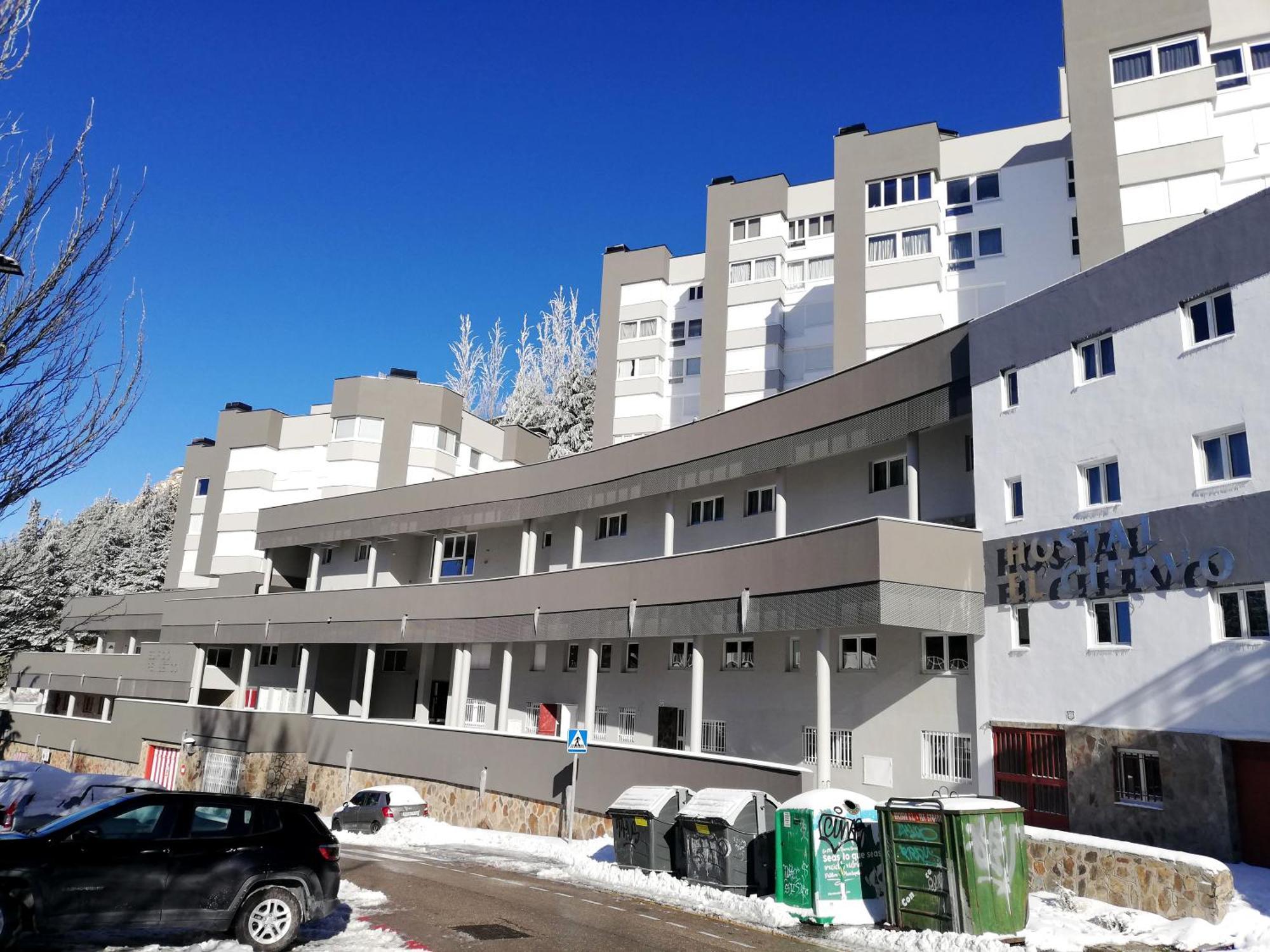 Apartamentos Penibetico Con Parking Y Wifi By Surynieve Sierra Nevada Kültér fotó